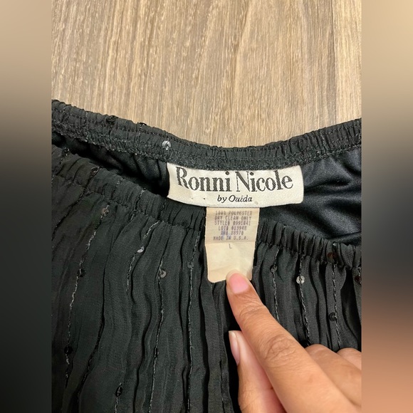 Vintage Ronni Nicole by Ouida Skirt in Size Large - Picture 3 of 4